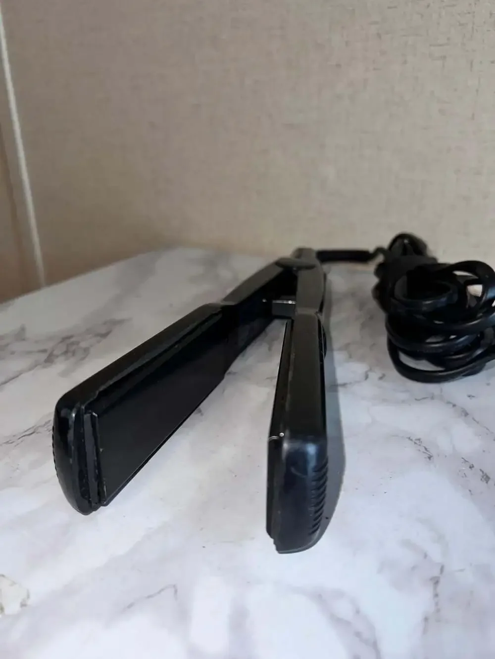 Paul Mitchell ProTools Express Ion Smooth Flat Iron Model S12NA